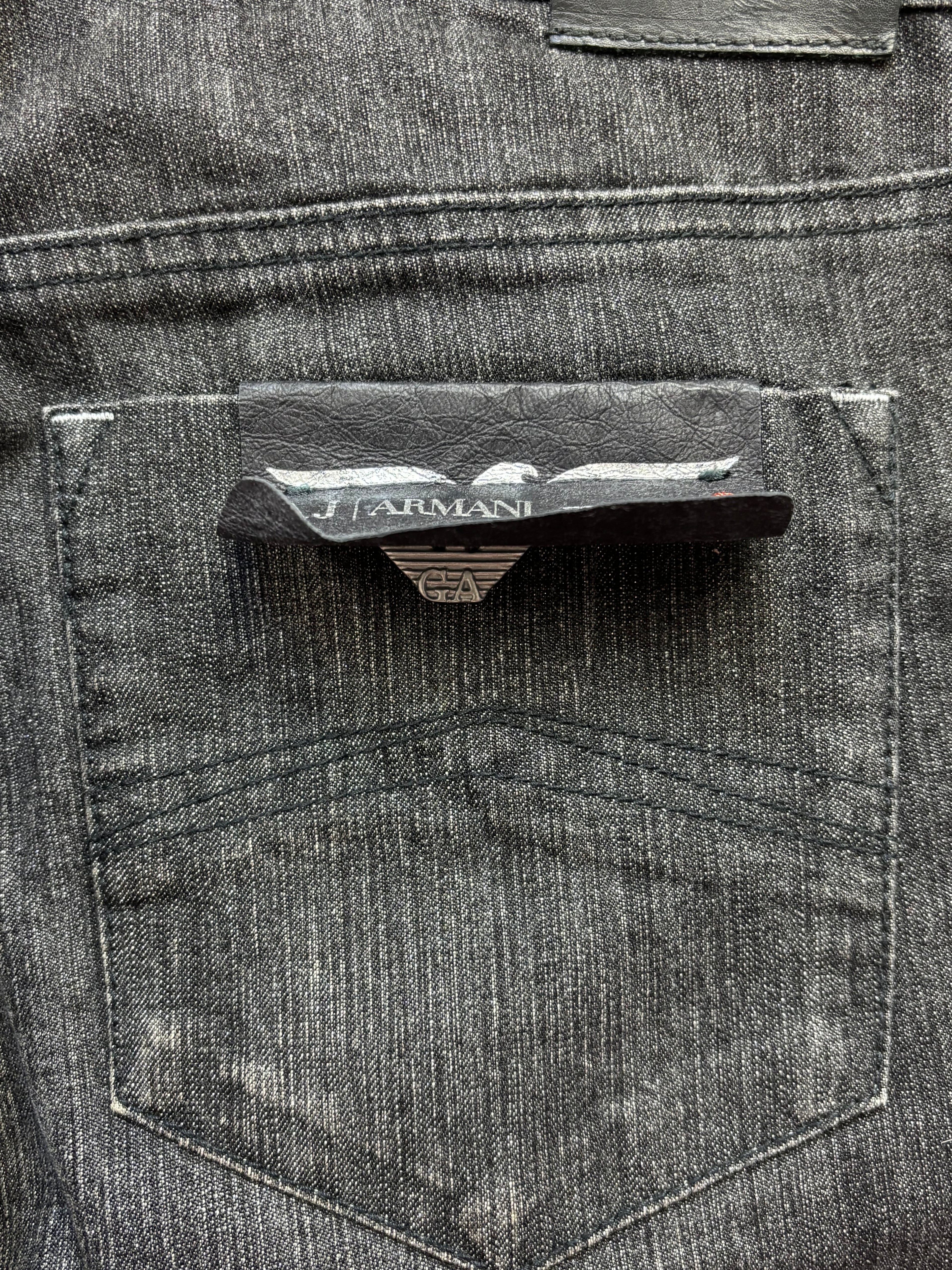 ARMANI JEANS W32 L32 (NEW)