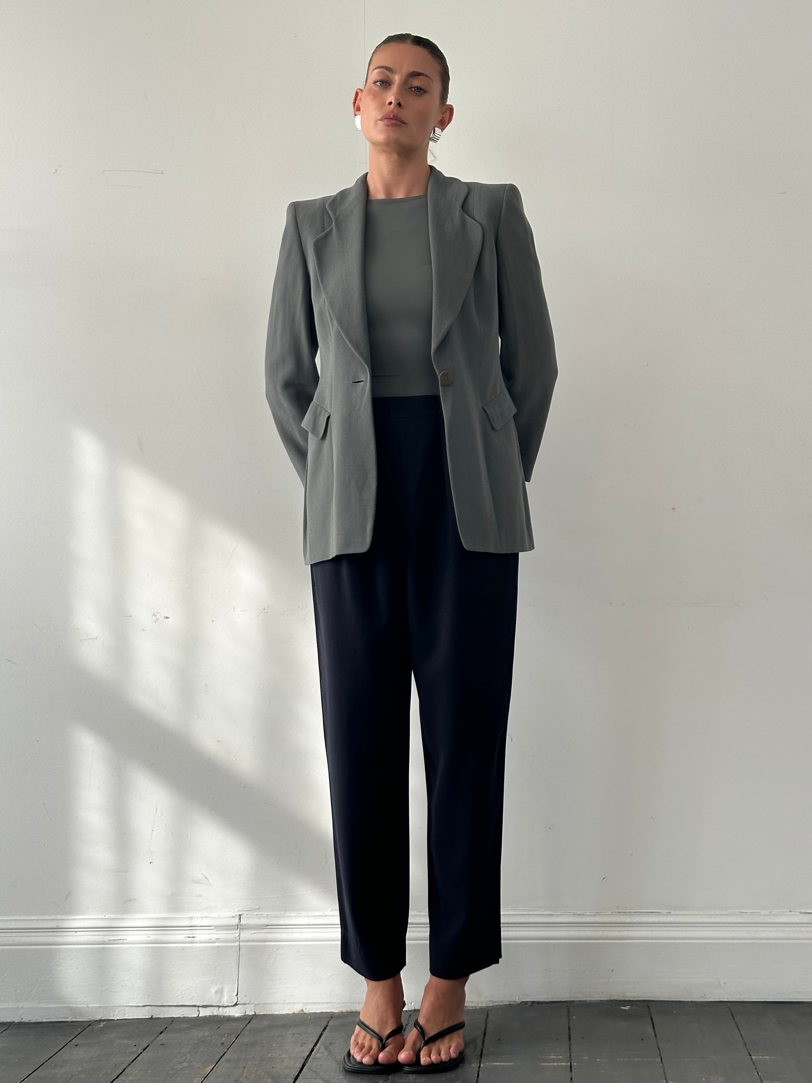 Giorgio Armani 1990s Pure Wool High Waisted Tapered Trousers - W28